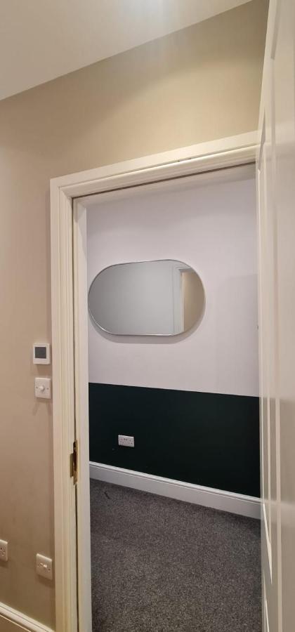 Modern Studio Apartments London Exterior photo